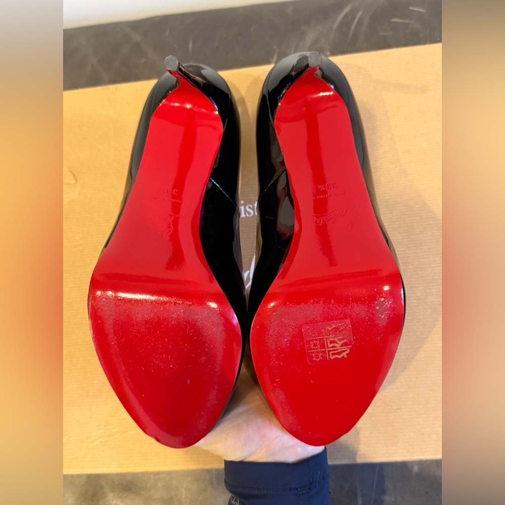 Christian Louboutin Black Patent Leather Heels, New Very Privé, 39.5 - Picture 8 of 17